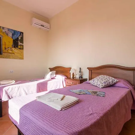 Appartamento House And Apts. In 33558