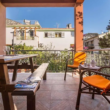 House And Apts. In 33558 Appartamento *