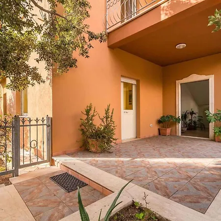 Appartamento House And Apts. In 33558 Cala Gonone
