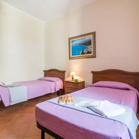 House And Apts. In 33558 Appartamento *